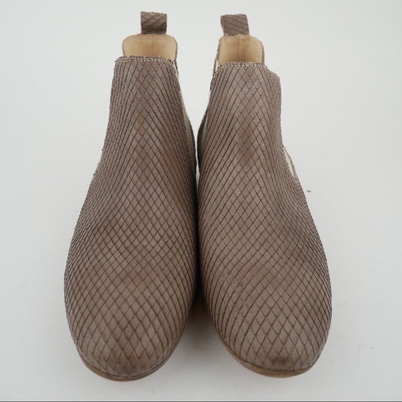 Barney’s taupe snake embossed leather Chelsea boot - Picture 6 of 8